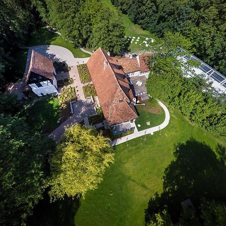 Domaine Du Kaegy - Hebergements 5 Etoiles Steinbrunn-le-Bas Zewnętrze zdjęcie